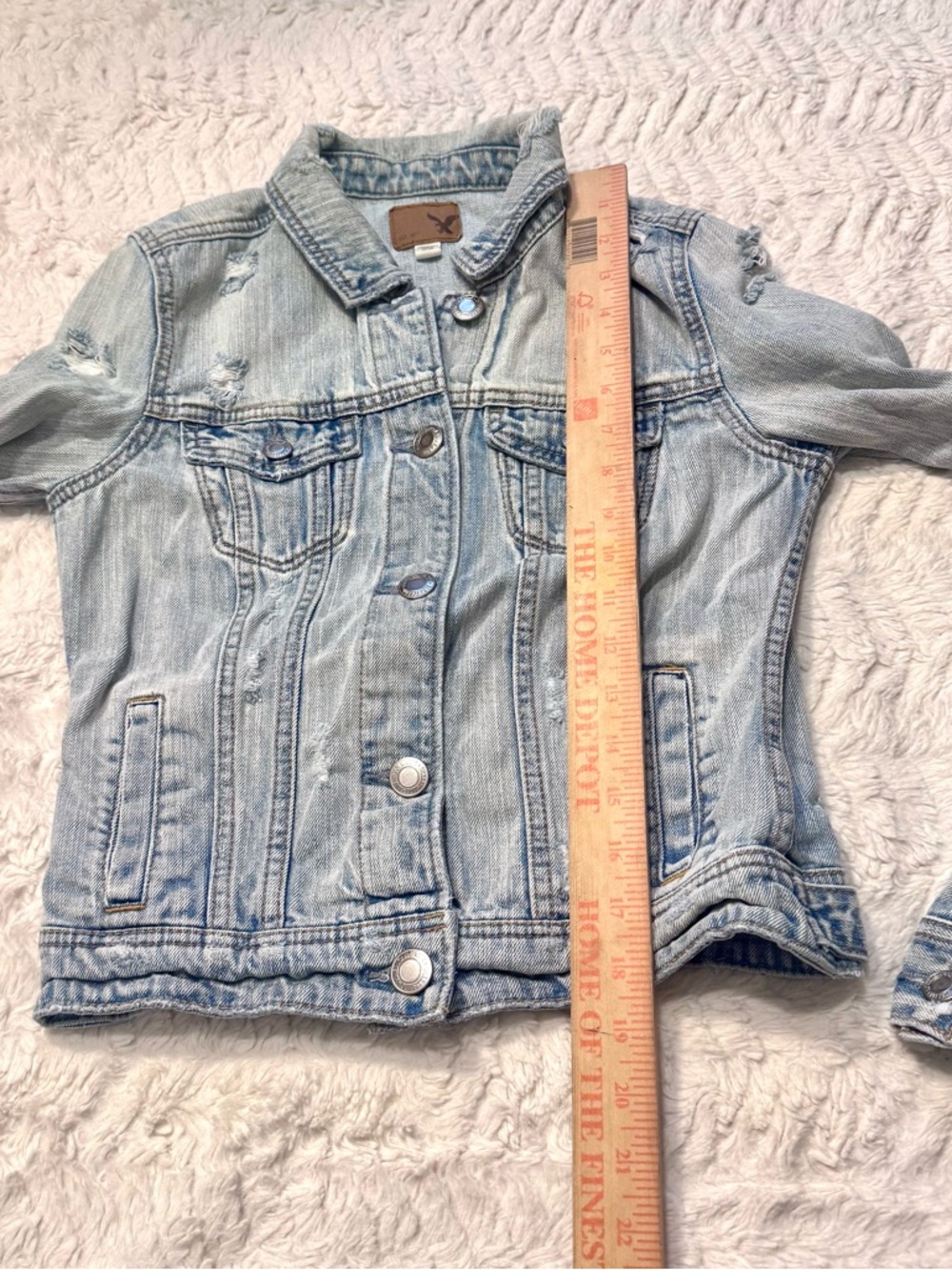 American Eagle Distressed Denim Jacket XS Light Wash Vintage Grunge Trucker - Picture 4 of 6
